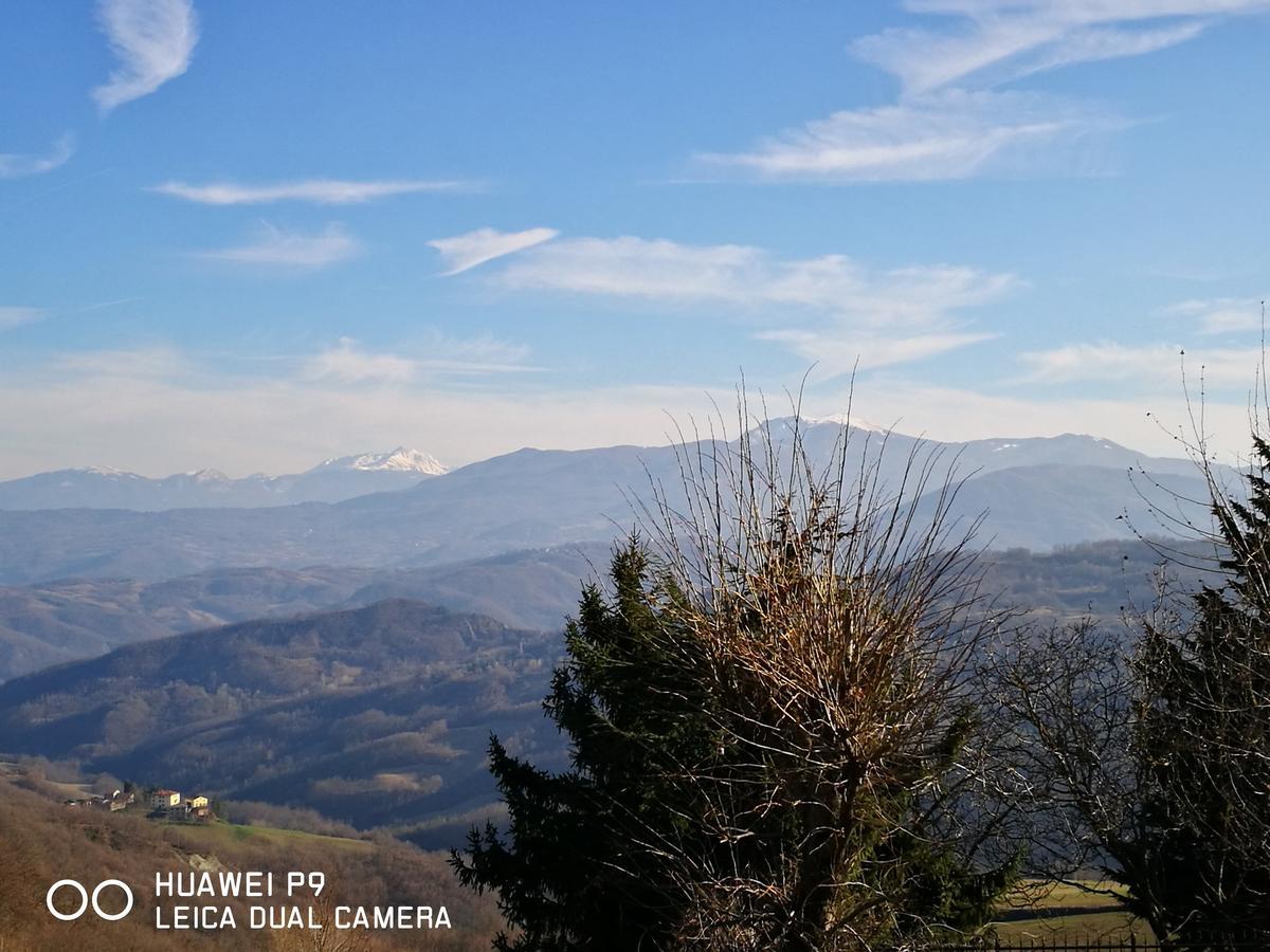 Locanda Della Pieve Tizzano Val Parma ภายนอก รูปภาพ