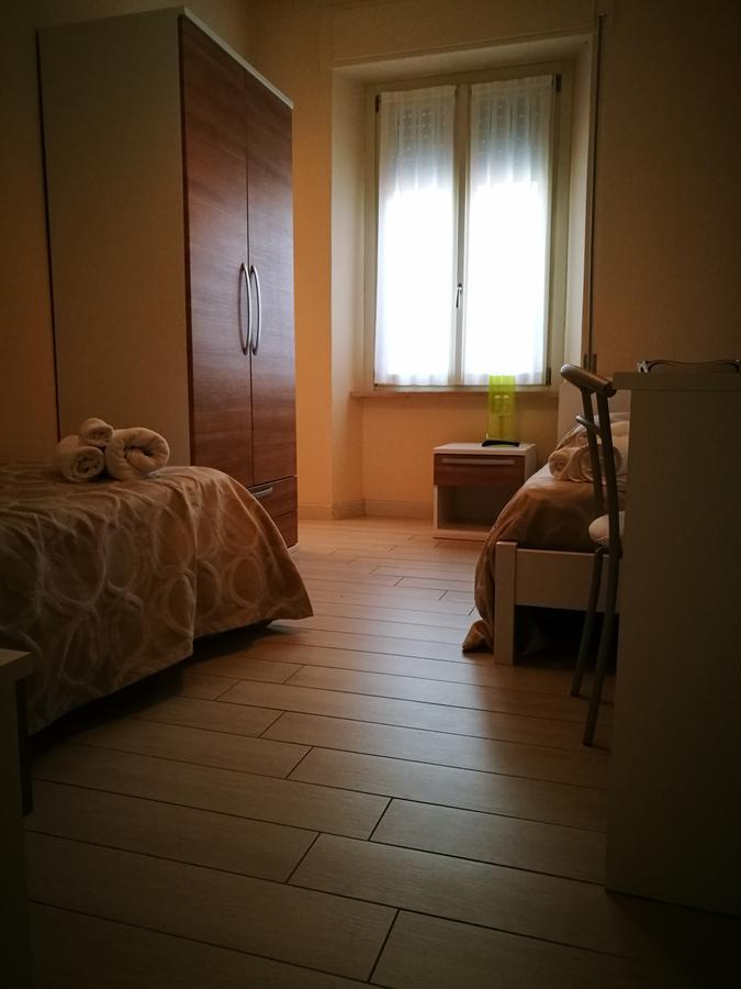 Locanda Della Pieve Tizzano Val Parma ภายนอก รูปภาพ